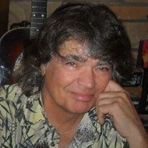 Headshot of John Avella, LPC