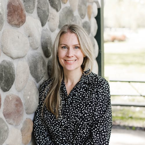 Headshot of Maureen Brennan, LCSW