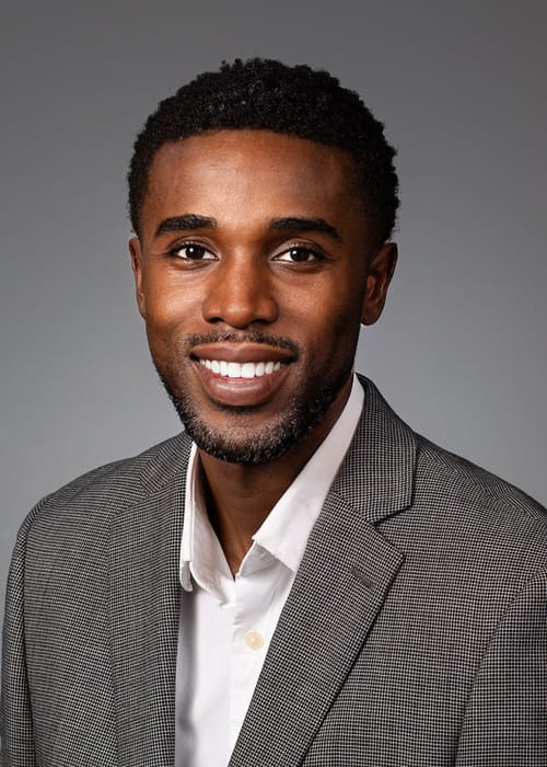 Headshot of Kendrick Burden, LCSW