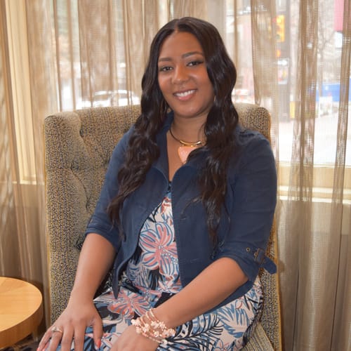Headshot of Kiara Williams, LPC