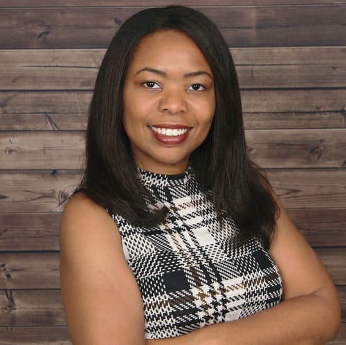 Headshot of Elisa Frazier, LCSW