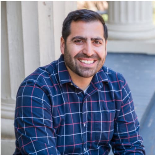 Headshot of Stephan Gombis, LCPC