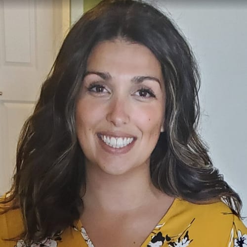 Headshot of Amy Hirsch, LMHC