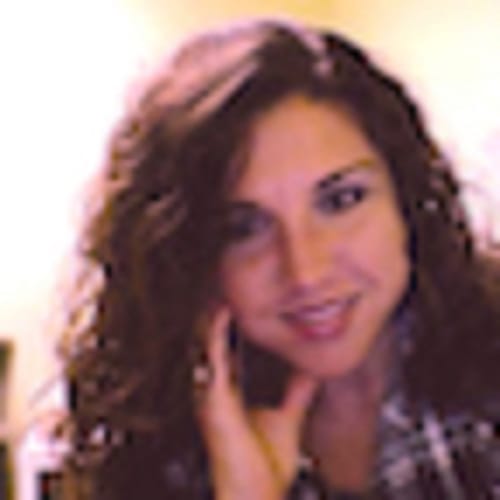Headshot of April Tinajero, LPC