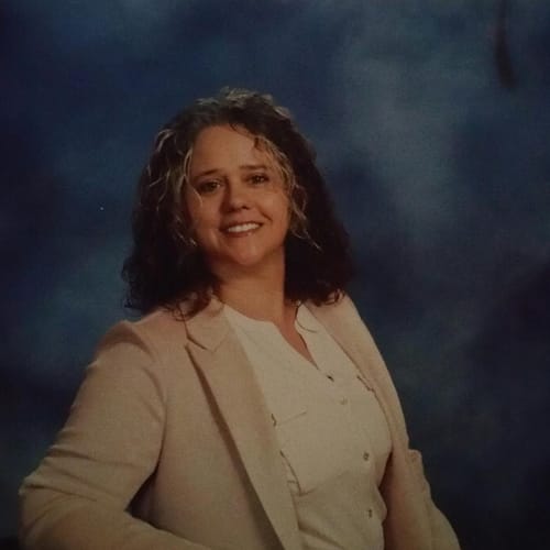 Headshot of Jennifer Schanzenbach, LMHC