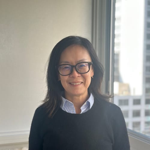 Headshot of J. Hannah Kim, LCSW