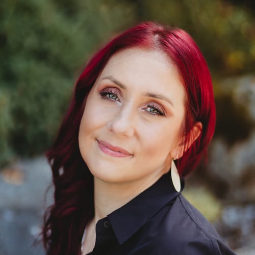 Headshot of Nicole Eul, LPC
