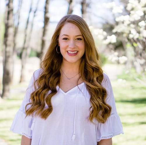 Headshot of Taylor Barnett, LPC