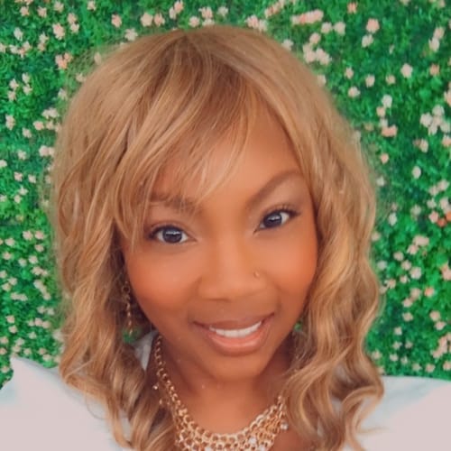 Headshot of Shandria Woodall, LMHC
