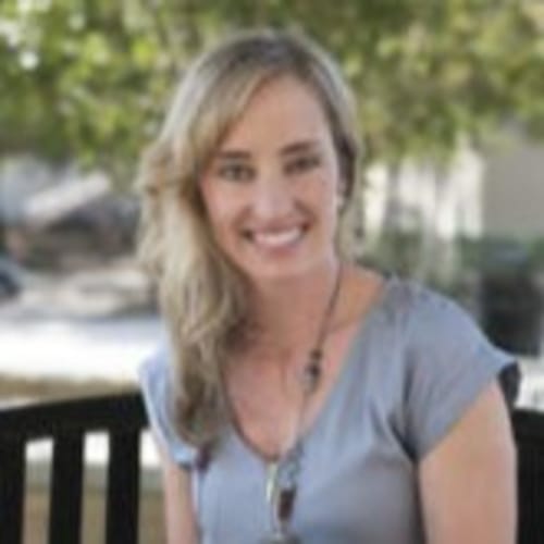 Headshot of Nicole Lozo, LPC