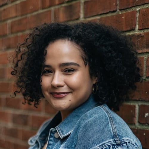 Headshot of Louamy Sepulveda, LMHC