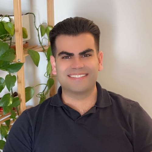 Headshot of Ricardo Almonte, LMHC