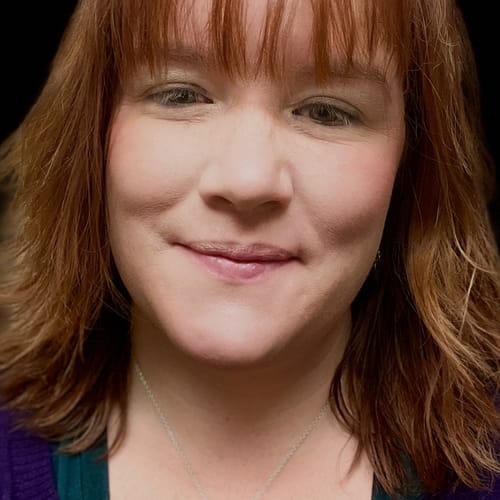 Headshot of Navauda Miller, CPC