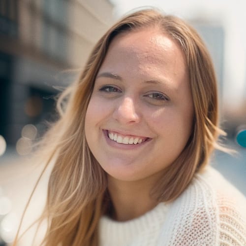 Headshot of Christine Turton, LMSW