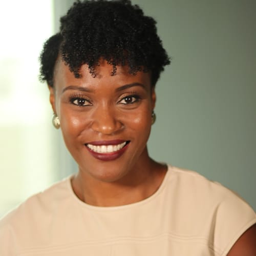 Headshot of Shamona McFadden, LMHC