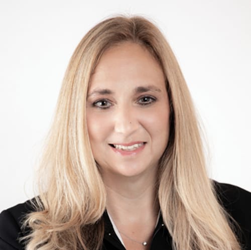 Headshot of Deborah November, LCSW