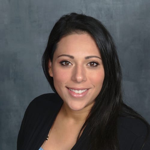 Headshot of Yolanda Vazquez, LCSW