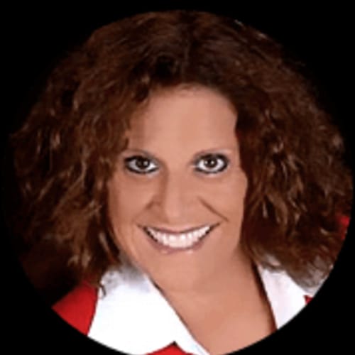Headshot of Lori Sarvis, LCSW