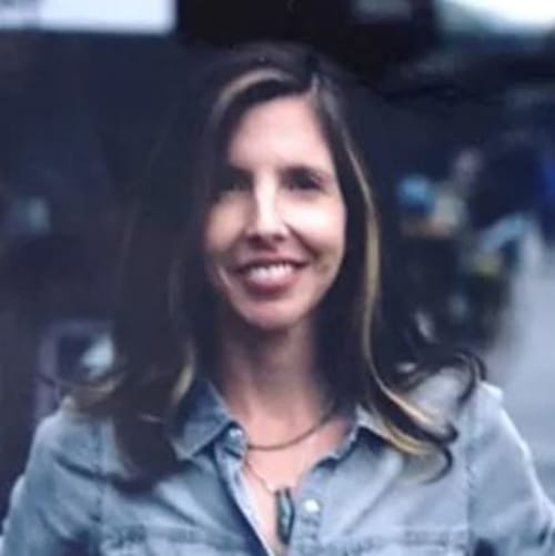 Headshot of Suzanne Dumas, LCSW