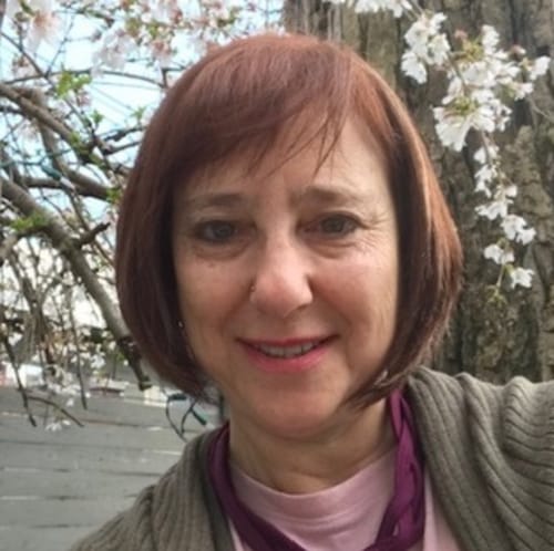 Headshot of Debra Schoenberg, LCSW