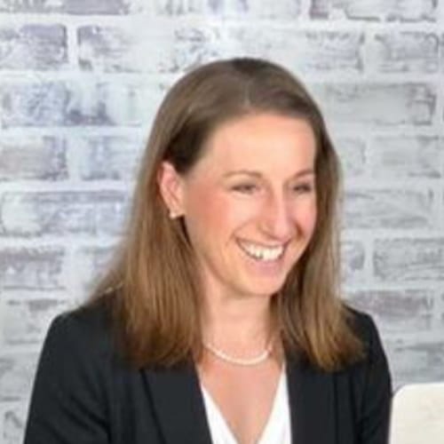 Headshot of Adrienne Neal, LPC