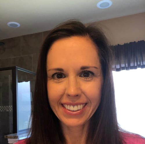 Headshot of Amy Holt, LPC