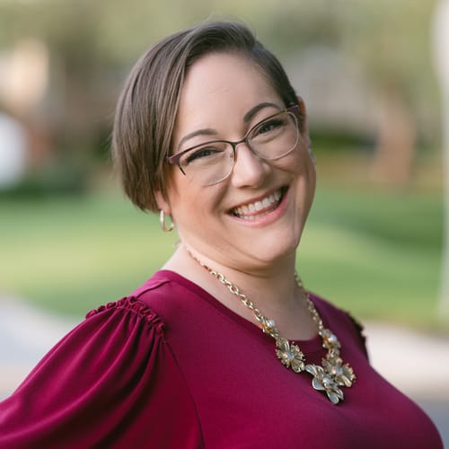Headshot of Joan Wiggins, LMHC