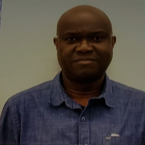 Headshot of Kolawole Adeoti, APN