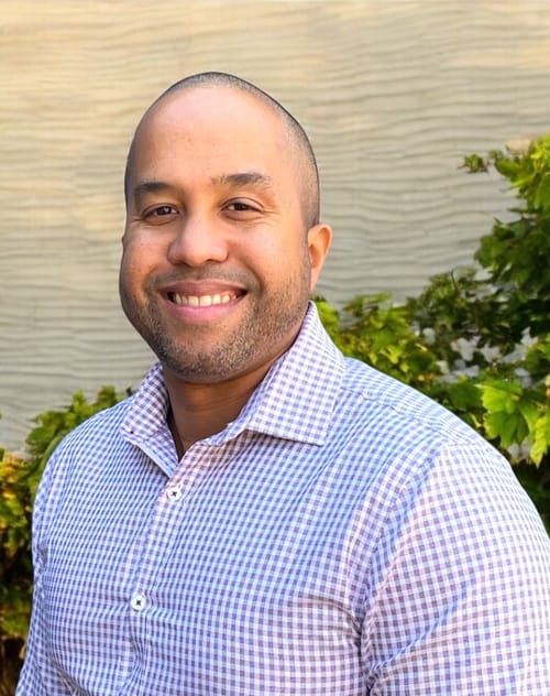 Headshot of Jairo Cordero, NP