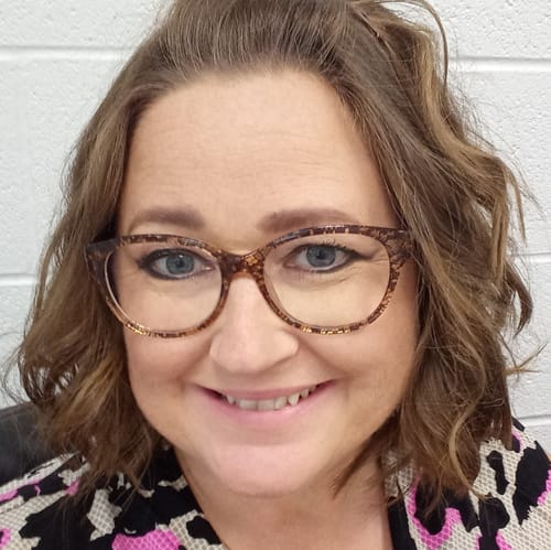Headshot of Shawn Ferrell-Hillis, LPCC