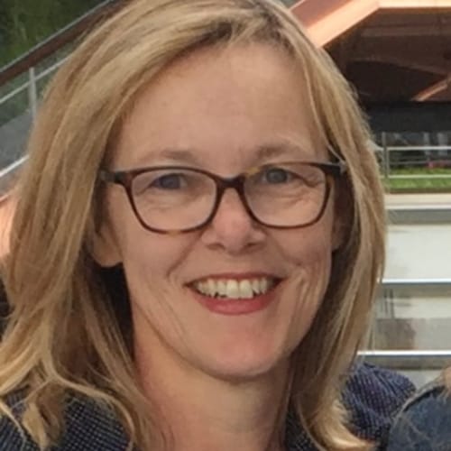Headshot of Alison Voyer, LCSW