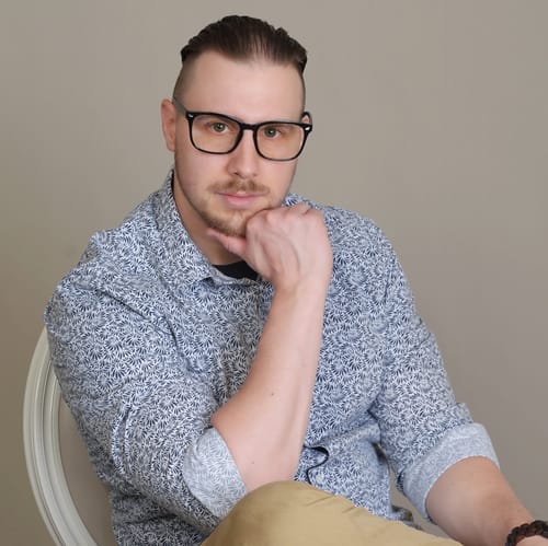 Headshot of Zachery Sargent, LMHC