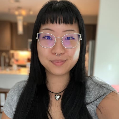 Headshot of Ivy Lee, APRN