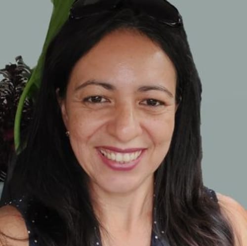 Headshot of Maribel Benavides, LCSW