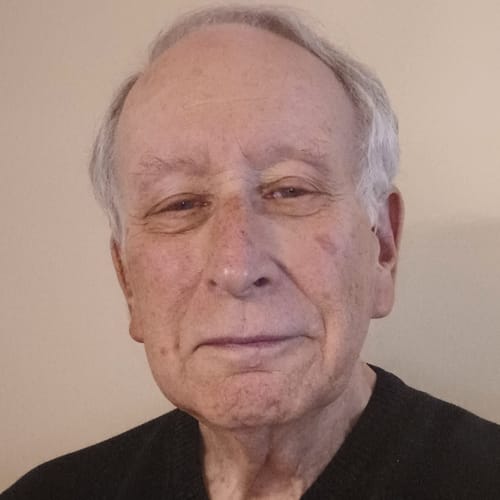 Headshot of Joel Simon, LCSW