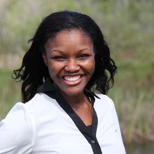 Headshot of Natasha Dickens, LMHC