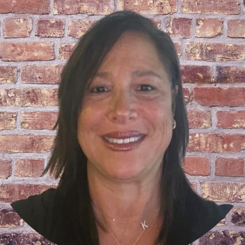 Headshot of Kelly Tedesco, LCSW