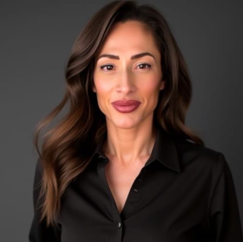 Headshot of Nicole Gianatasio, LCSW