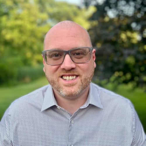 Headshot of Vito Rastelli, LCSW