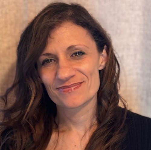 Headshot of Rachel Grohs, LPC