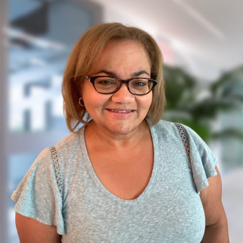 Headshot of Suzette Sclafani, LCSW