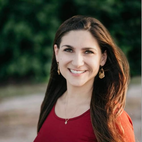 Headshot of Caroline Faifman, LMHC