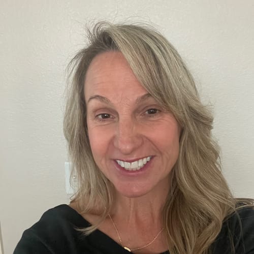 Headshot of Rachel Miller, LCSW