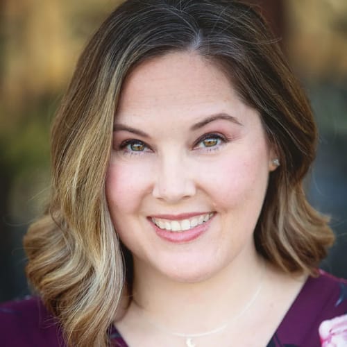Headshot of Denise Ruiz, LCSW