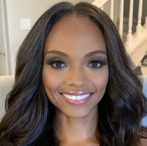 Headshot of Shavvonne Walls, LMFT