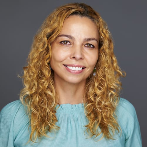Headshot of Iliyana Yonova, LMFT