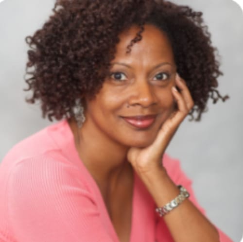 Headshot of Lisa Perry Lewis, LCSW