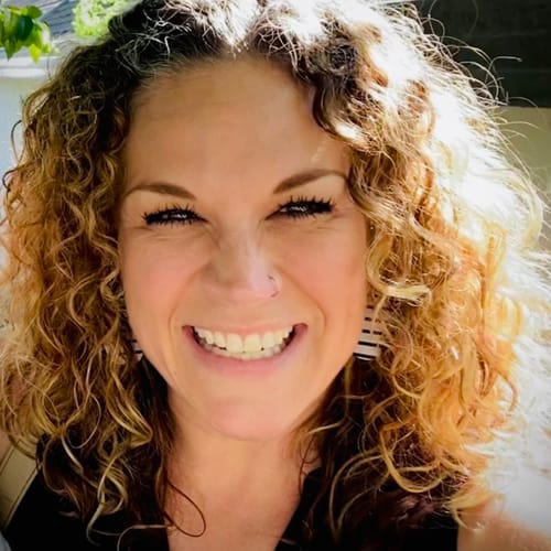 Headshot of Anika Harral, LCSW
