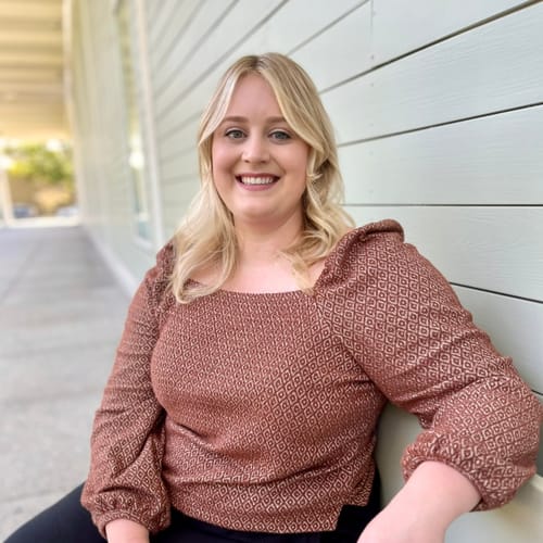 Headshot of Sarah Williams Viana, LPC