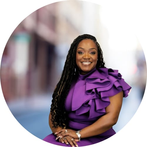Headshot of Candra Smith, APN
